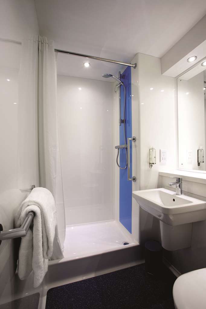 Travelodge Cambridge Central Værelse billede